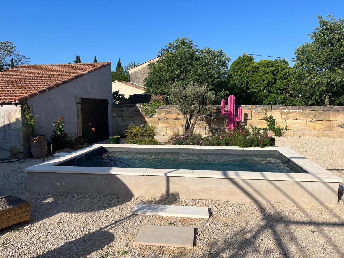 Studio Dans Les Alpilles Leilighet Fontvieille Eksteriør bilde