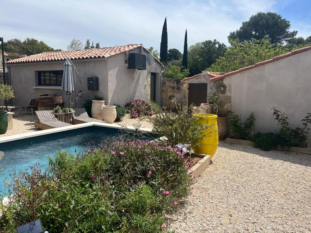 Studio Dans Les Alpilles Leilighet Fontvieille Eksteriør bilde